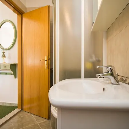Appartement House Kvin