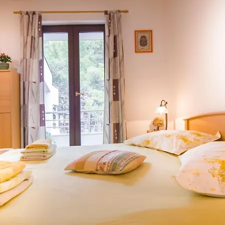 House Kvin Baška Voda