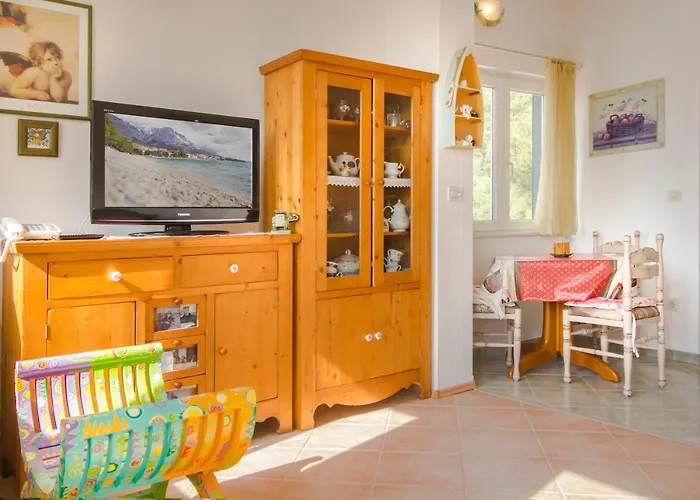 House Kvin Baška Voda